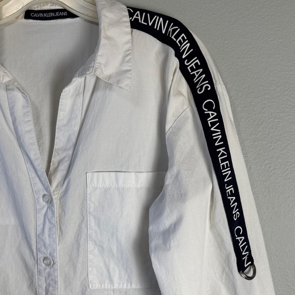 Calvin Klein Button Front White Shirt with Logo Stripes and adjustable sleeves - Picture 2 of 13
